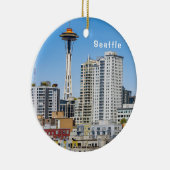 Seattle Skyline mit Rainier über dem Hafen, Keramik Ornament (Rechts)