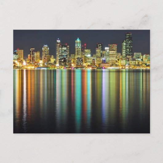 Seattle Skyline nachts mit Reflexion Postkarte (Vorderseite)