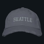 SEATTLE Vintager blauer Baumwolle Bestickte Baseballkappe<br><div class="desc">SEATTLE Blau Stickig Vintage Stil bedrückte Baumwollhut. Ein wunderbares Geschenk für alle, die Seattle WA Lieben! Wenn Sie Ihren persönlichen Text bevorzugen, wählen Sie einfach den Knopf "Diese Vorlage personalisieren", um Ihre Auswahl an benutzerdefiniertem Text einzugeben. Die Stickerei kann auch an andere Farbeinstellungen angepasst werden, indem Sie die Schaltfläche "Design...</div>
