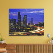 Seattle, Washington Skyline in der Nacht Leinwanddruck (Insitu (Wohnzimmer))