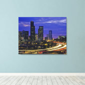 Seattle, Washington Skyline in der Nacht Leinwanddruck (Insitu (Holzboden))