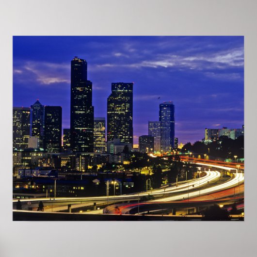 Seattle, Washington Skyline in der Nacht Poster (Vorne)