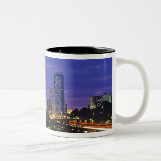 Seattle, Washington Skyline nachts Zweifarbige Tasse (Rechts)