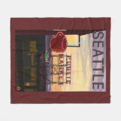SeattlePike Platz-Markt-Zeichen und Wasser-Ansicht Fleecedecke (Vorderseite (Horizontal))