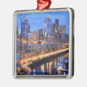 Seattleskyline und Hafen, Washington-Staat Silbernes Ornament (Links)