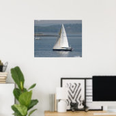 Seaward Sailboat Poster Print (Heimbüro)