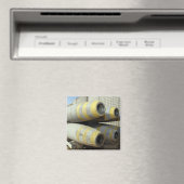 Sechs GBU-12-Bomben sitzen im Rack Magnet (In Situ (Geschirrspüler))