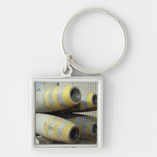 Sechs GBU-12-Bomben sitzen im Rack Schlüsselanhänger (Vorne)