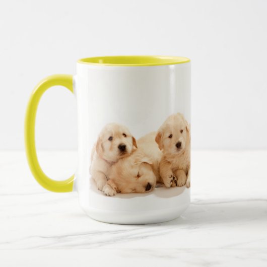 Sechs Golden Retriever Welpen Tasse (Links)