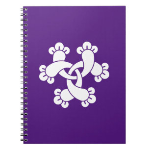 Sechs ineinandergreifende Nelken Notizblock