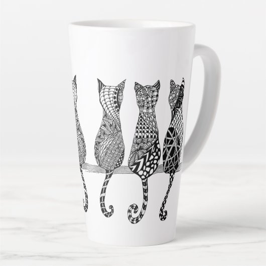 Sechs Kätzchen auf einer Latte-Tasse Milchtasse (Rechte Ecke)