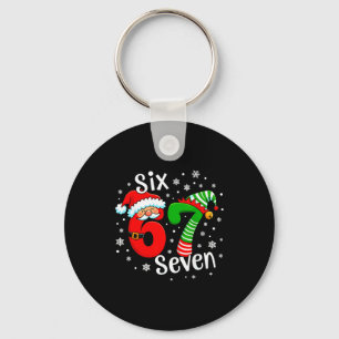 Sechs Sieben 67 Meme 6 7 Elf Santa Weihnachten  Schlüsselanhänger
