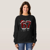 Sechs Sieben 6 7 Meme Karomuster mit Santa Hut Sweatshirt (Vorne ganz)