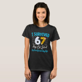 Secretary Survived 67 Days Of School Humor Design T-Shirt (Vorne ganz)