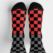 Secretly Wild check gray red on black Socken (Oben)