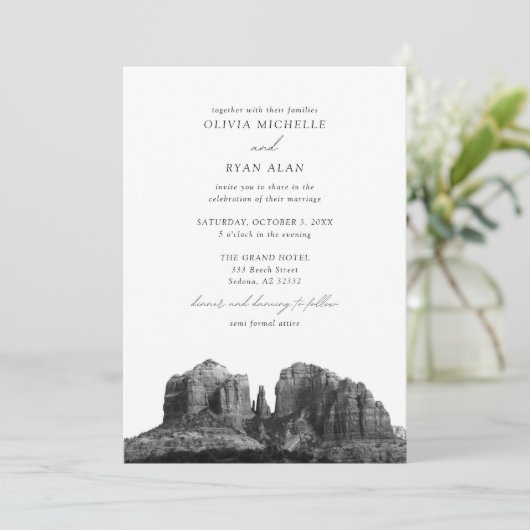 Sedona Arizona Klassische Schwarz-Weiß-Hochzeit Einladung (Stehend Vorderseite)