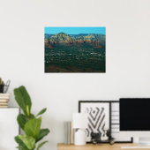 Sedona und Coffee Pot Rock aus der Luft Poster (Heimbüro)