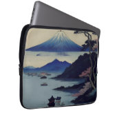 See, Kiefer und Berg - Japan Laptopschutzhülle (Vorne Rechts)