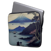 See, Kiefer und Berg - Japan Laptopschutzhülle (Vorderseite Links)