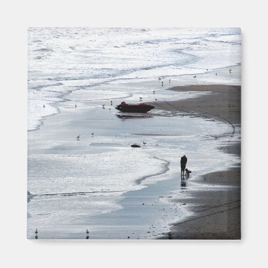 See kommt bei Dämmerung ans Ufer Magnet (Vorne)