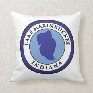 See Maxinkuckee, Indiana Kissen