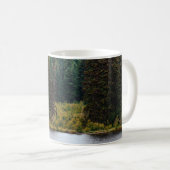 SEE MIT BÄUMEN AUF SEITEN KAFFEETASSE (VorderseiteRechts)