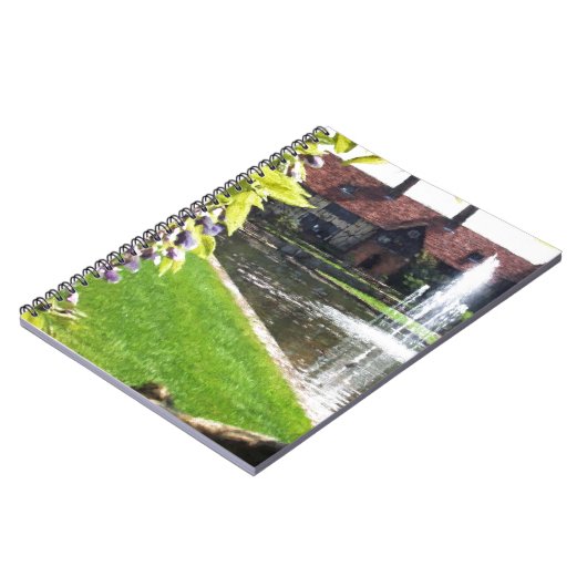 See und Brunnen bei RHS Wisley Notizblock (Linke Seite)