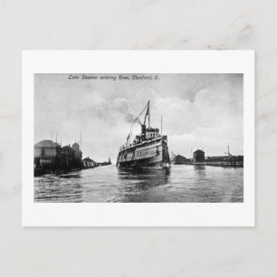 Seedampfer fährt in den Fluss ein, Cleveland, Ohio Postkarte