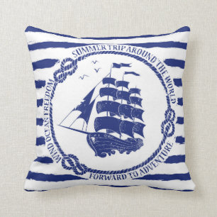 Seeemblem mit Segelschiff Kissen