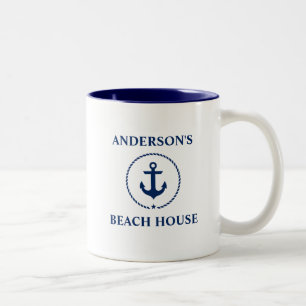 Seefamilienname-Strand-Haus-blauer Anker B Zweifarbige Tasse