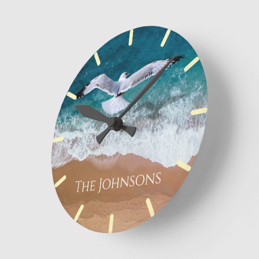 Seegras über dem Meeresufer Runde Wanduhr (Winkel)