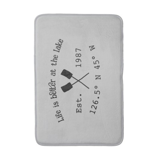 Seehaus wird gemietet. Datum Jahr benutzerdefinier Badematte (Vorderseite Vertikal)