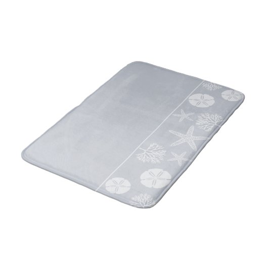 Seeleben-Silhouetten (Küstengrau) Badematte (Schrägansicht)