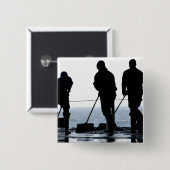 Seeleute fegen die Hangarbucht aus Button (Vorne & Hinten)