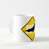 SEElöwe-ÜBERFAHRT-ZEICHEN Kaffeetasse (Vorderseite Links)