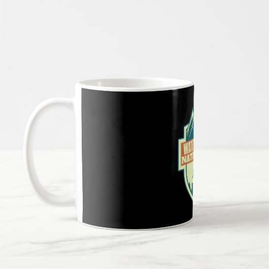 Seen , Alberta � Geist der Berge Kaffeetasse (Links)