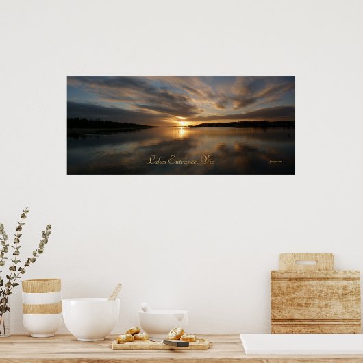 Seen Eingang, Vic Poster (Küche)