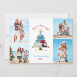 Seen und Grüße Foto Weihnachten<br><div class="desc">Wünschen Sie ihnen Frohe Festtage in dieser Feriensaison mit diesem niedlichen Foto Collage Strand Weihnachtskarte mit dem Gruß, "Seas & Greetings" in gewölbten Schriftart mit einem weißen Sandstrand, roten Sonnenschirm, und Seele in einem skurrilen Weihnachtsbaum mit Ihren Namen, Jahr, und 4 Ihrer eigenen Fotos auf der Vorderseite. Auf der Rückseite...</div>