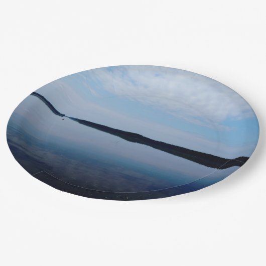 Seenlandschaft, Paper Tellers 9" Pappteller (Schrägansicht)