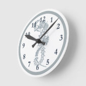 Seepferd Blue Classic Nautical Elegante Runde Wanduhr (Winkel)