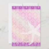 Seepferd Pair Lila tropischer Strand Hochzeit Einladung (Rückseite)