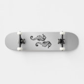 Seepferd Silver Skateboard (Horizontal)