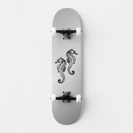 Seepferd Silver Skateboard (Vorderseite)