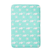 Seepferd und Seestern - weiß auf blass Badematte (Vorderseite Vertikal)