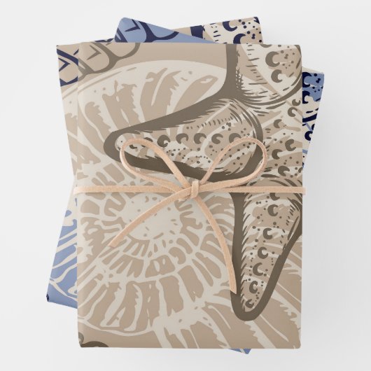 Seesterne und Muscheln in Beige an der Meereswelt Geschenkpapier Set (Beispiel)