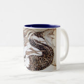 Seetänzer-ernster Kaffee in Blau-Winter Verkauf! Zweifarbige Tasse (VorderseiteRechts)