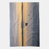 Seevögel und Boot Geschirrtuch (Vertikal)