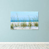 Seeziegel im weißen Sand Leinwanddruck (Insitu (Holzboden))