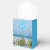 Seeziegel in der Schachtel mit weißem Sand und Gas Geschenkschachtel (Geöffnet)