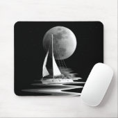 Segelboot auf dem Mondwasser Mousepad (Mit Mouse)